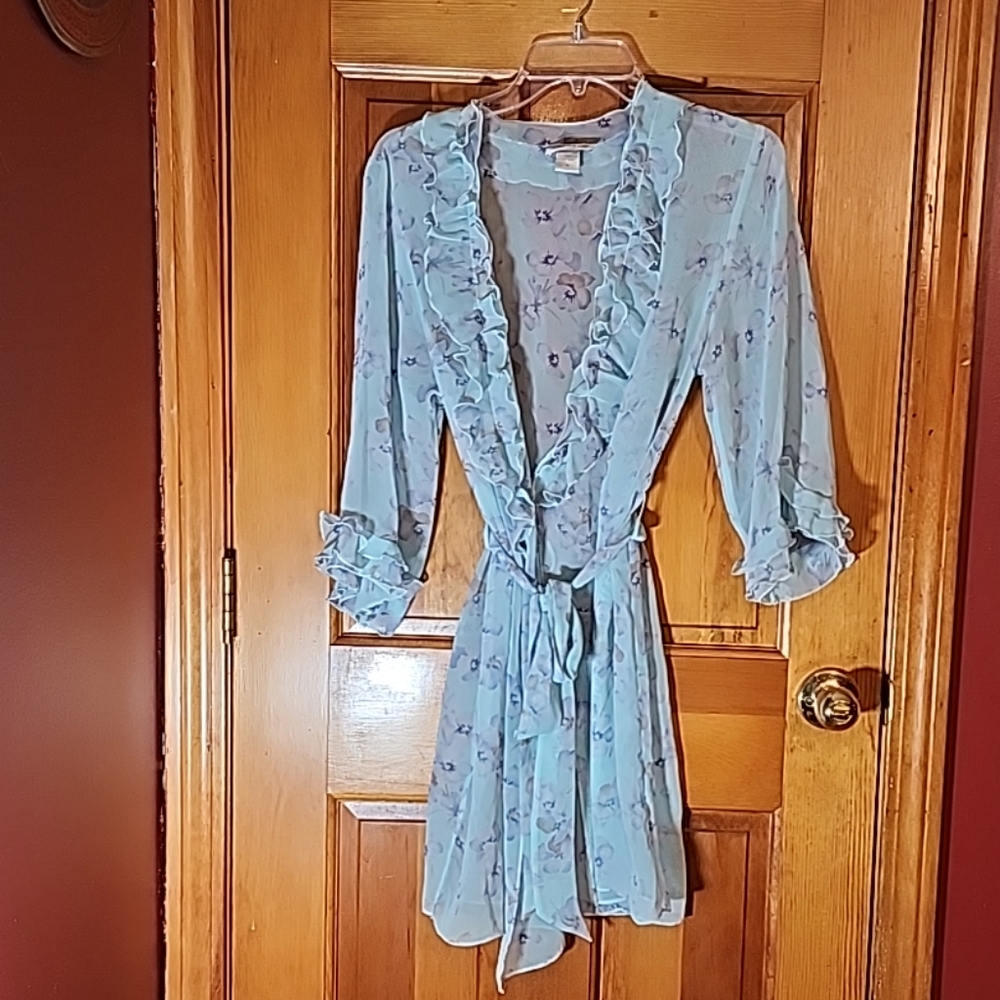 Jones New York Women's Satin & Lace Light Blue Floral Mid Length Bath Robe Sz M